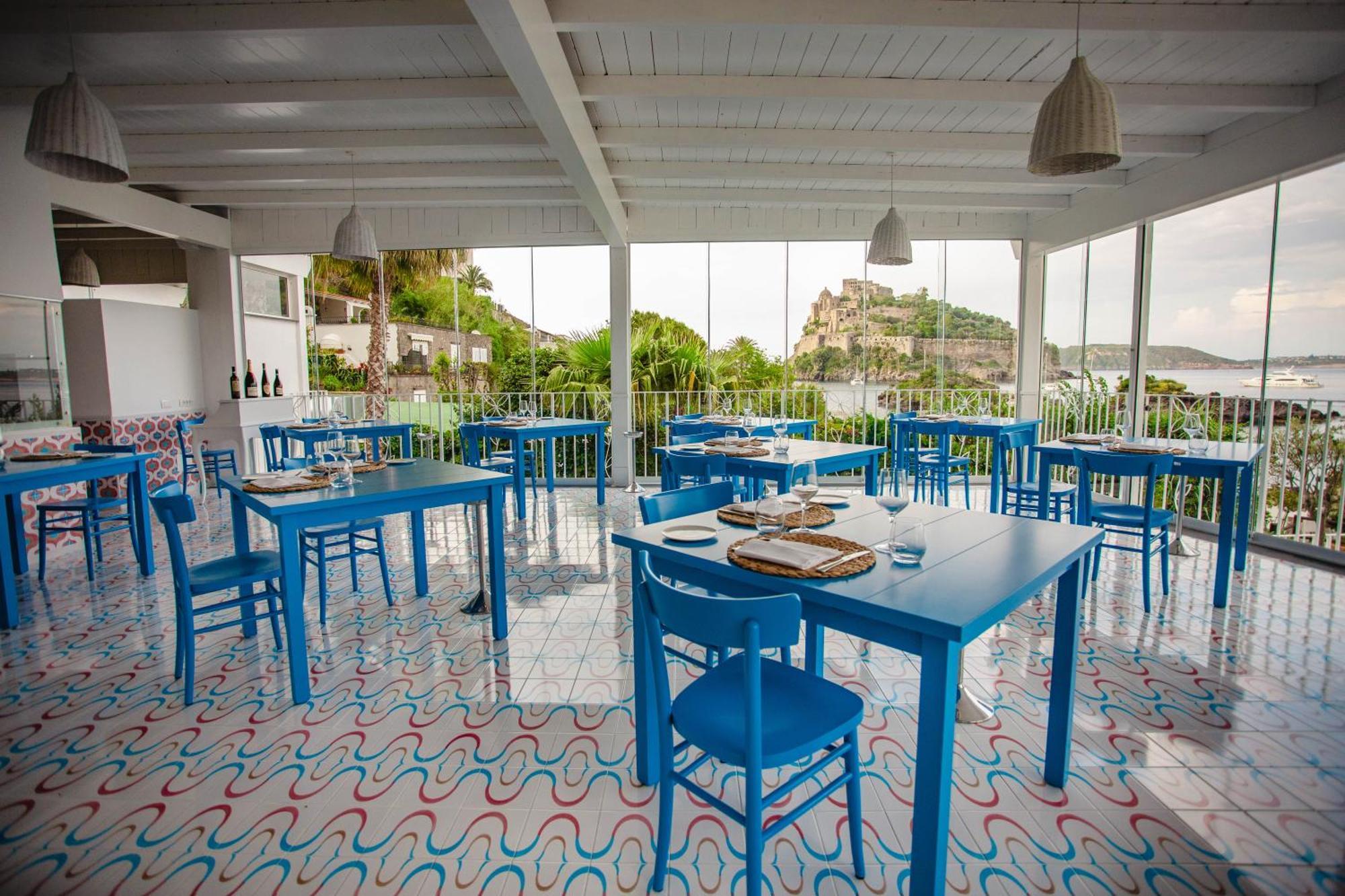 Strand Hotel Delfini Ischia Extérieur photo