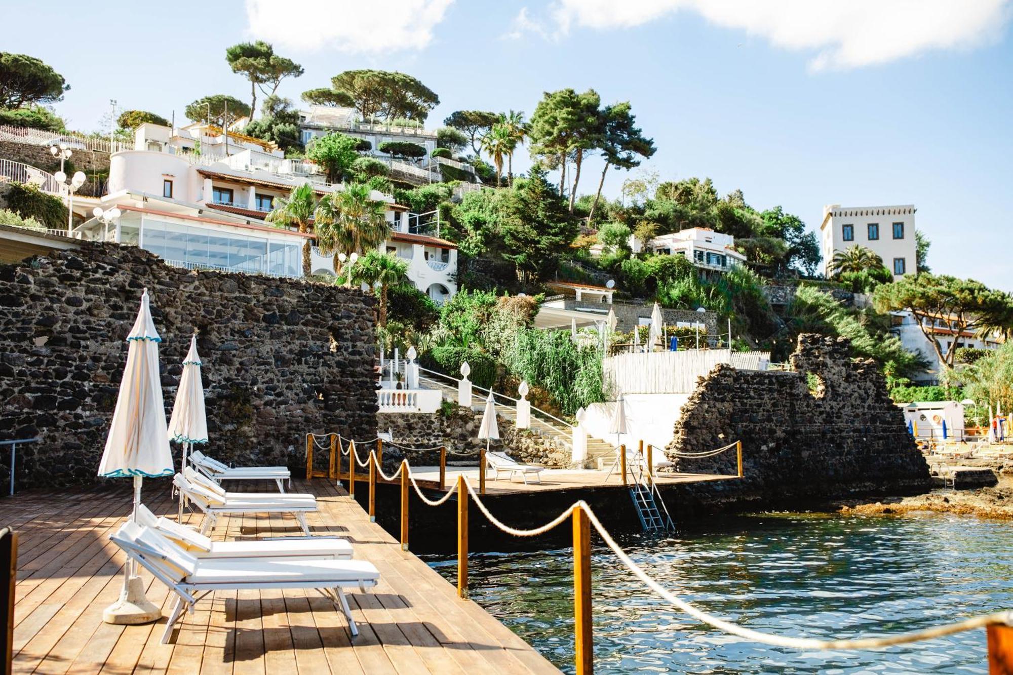 Strand Hotel Delfini Ischia Extérieur photo