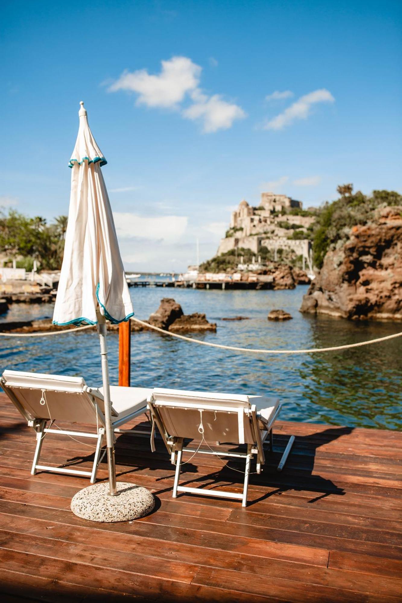 Strand Hotel Delfini Ischia Extérieur photo